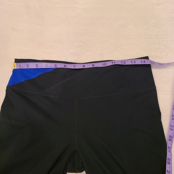 UnderArmour active wear pants - Picture 5 of 7